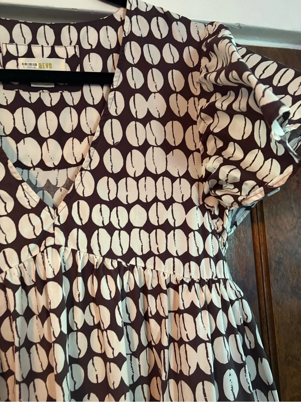 Anthropologie Maeve Printed Flutter-Sleeve Cotton Babydoll Midi Dress in Cocoa - Picture 8 of 11